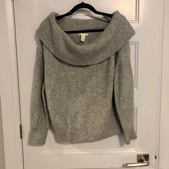 Light Grey Sweater - Picture 1 of 2